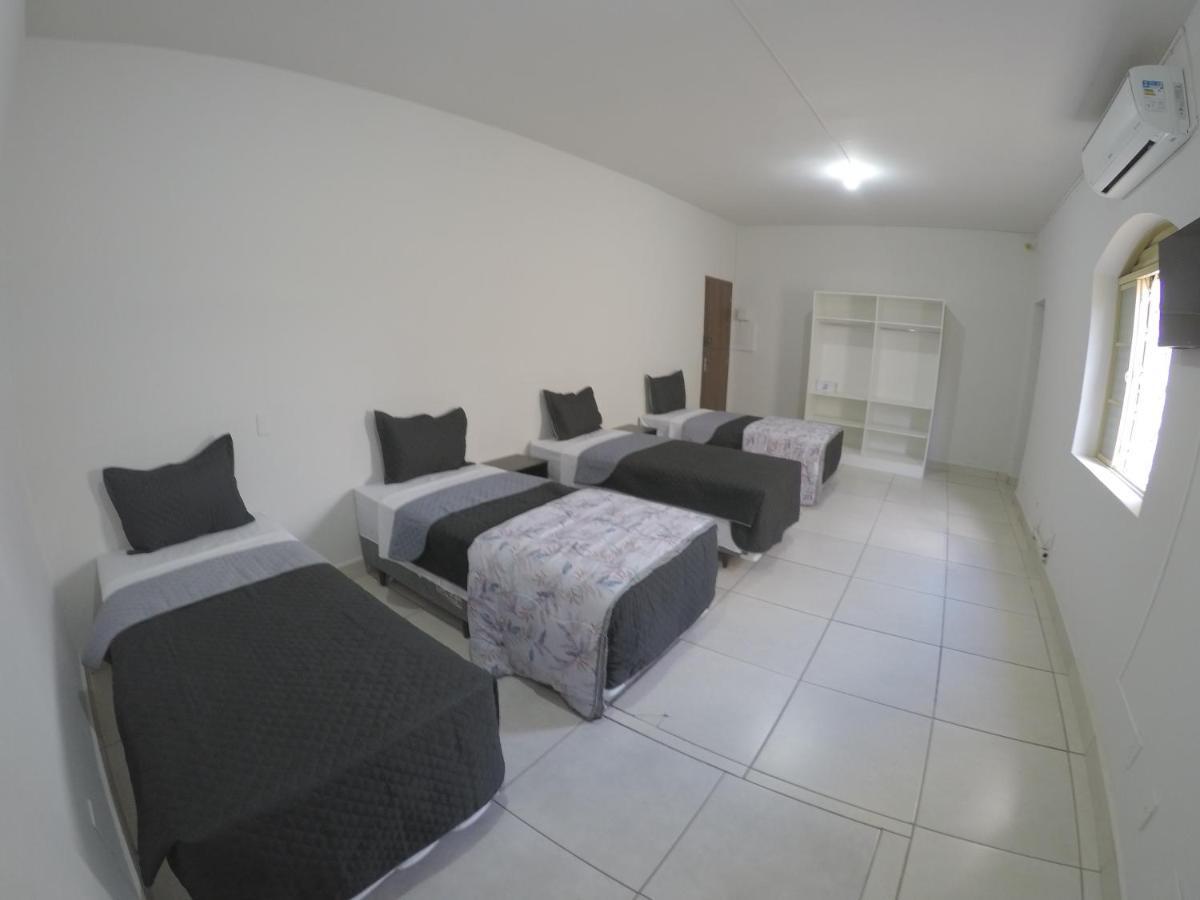 Quartos Delfim Moreira * Varginha (Minas Gerais)